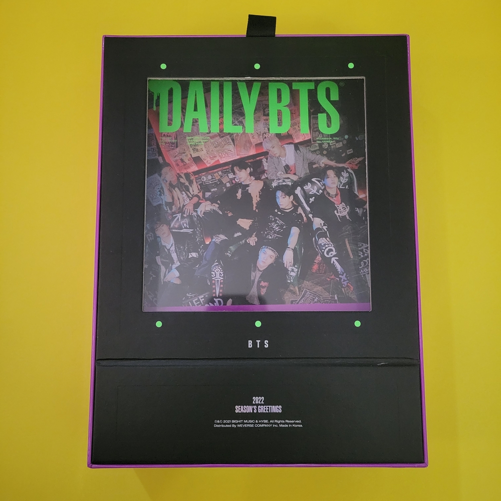 BTS 2022 Season's Greetings Box Set - Picture 1 of 3